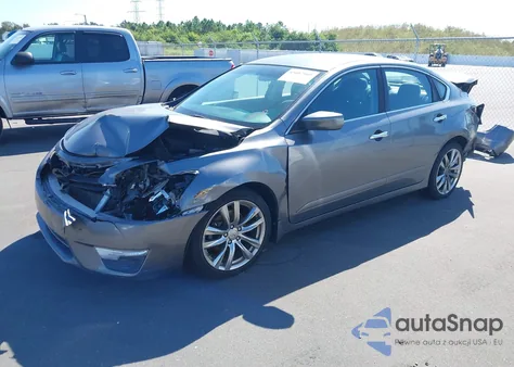 2015 Nissan Altima 2.5 S from USA, damaged, VIN 1N4AL3AP2FN919993